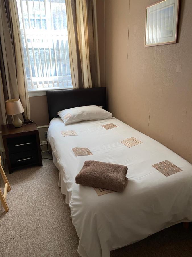 Belhaven Private Hotel Aberdeen Bagian luar foto