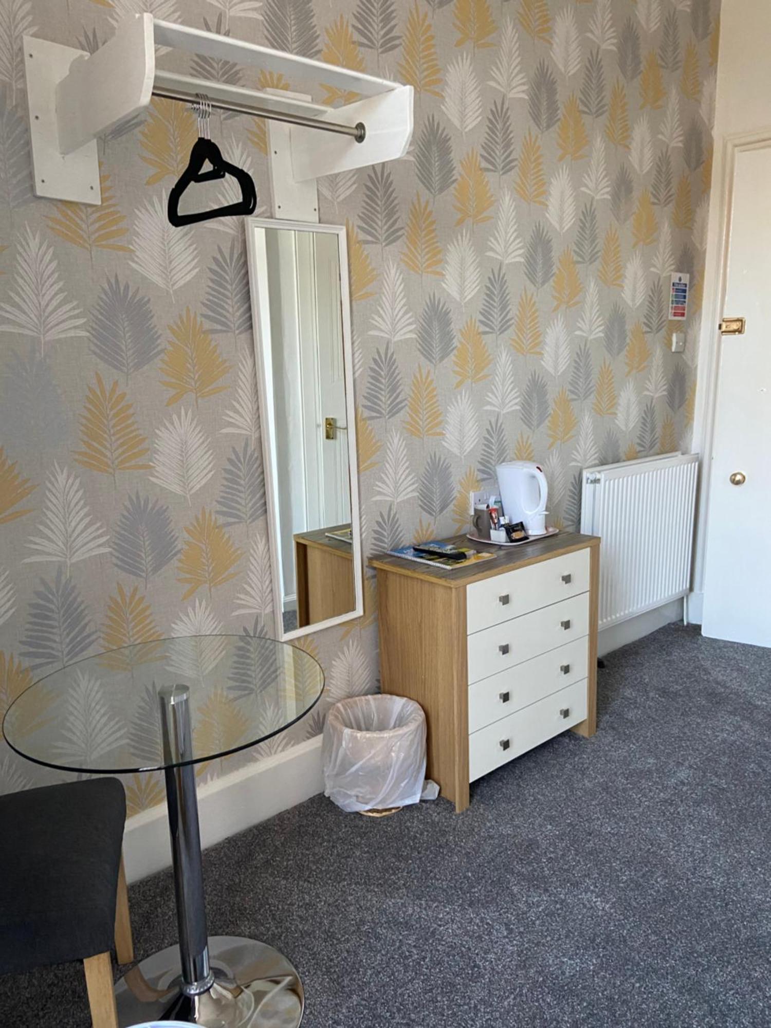 Belhaven Private Hotel Aberdeen Bagian luar foto