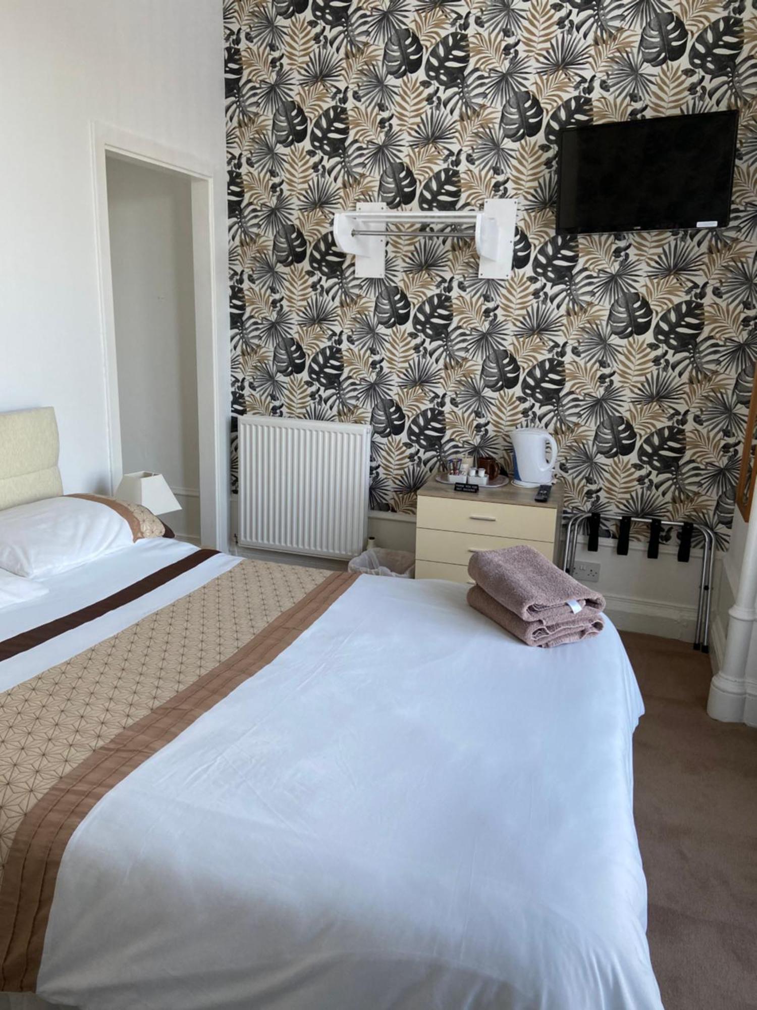 Belhaven Private Hotel Aberdeen Bagian luar foto