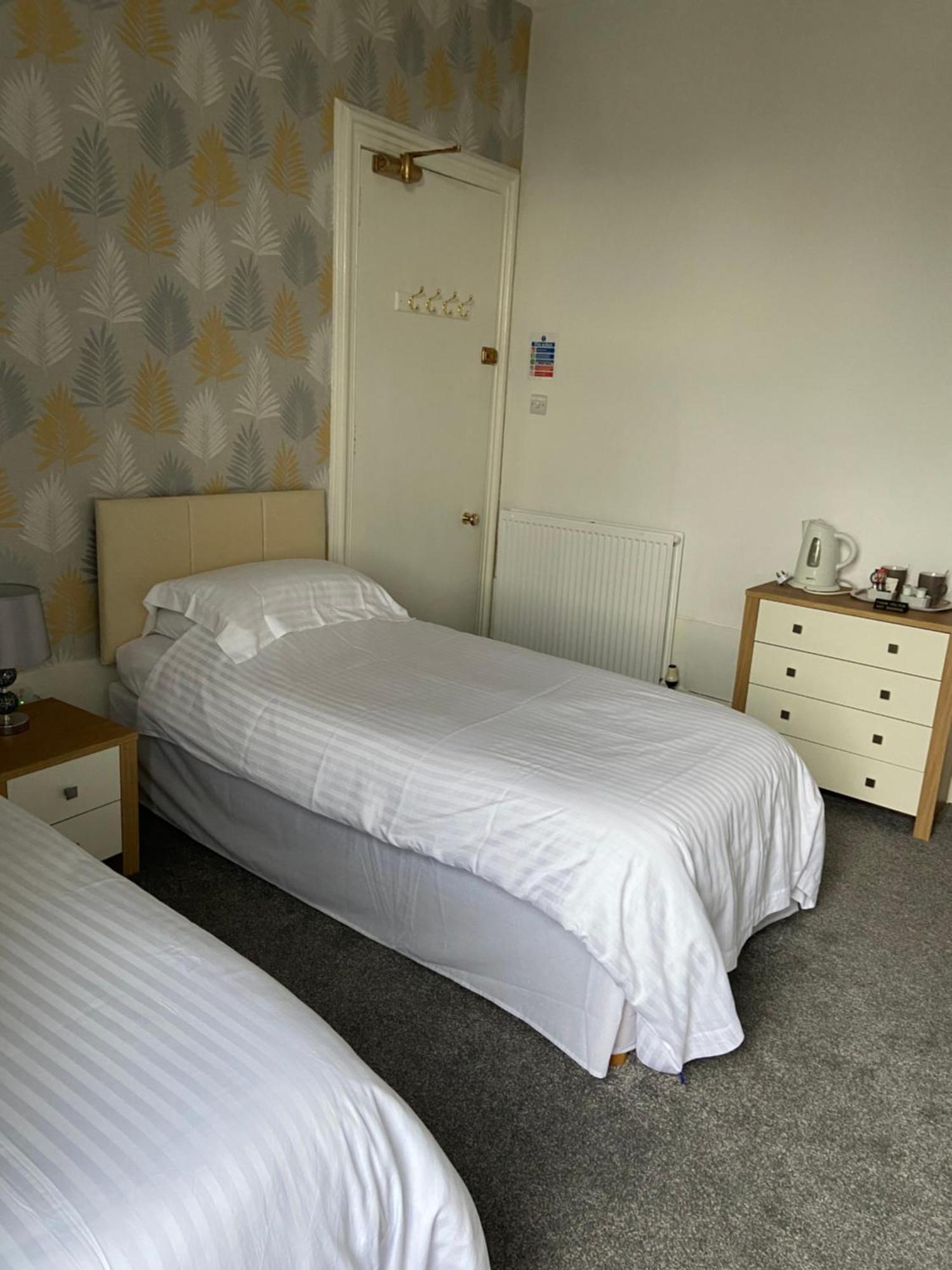 Belhaven Private Hotel Aberdeen Bagian luar foto